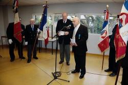 la remise de l'O.N.M. à Emile Molins